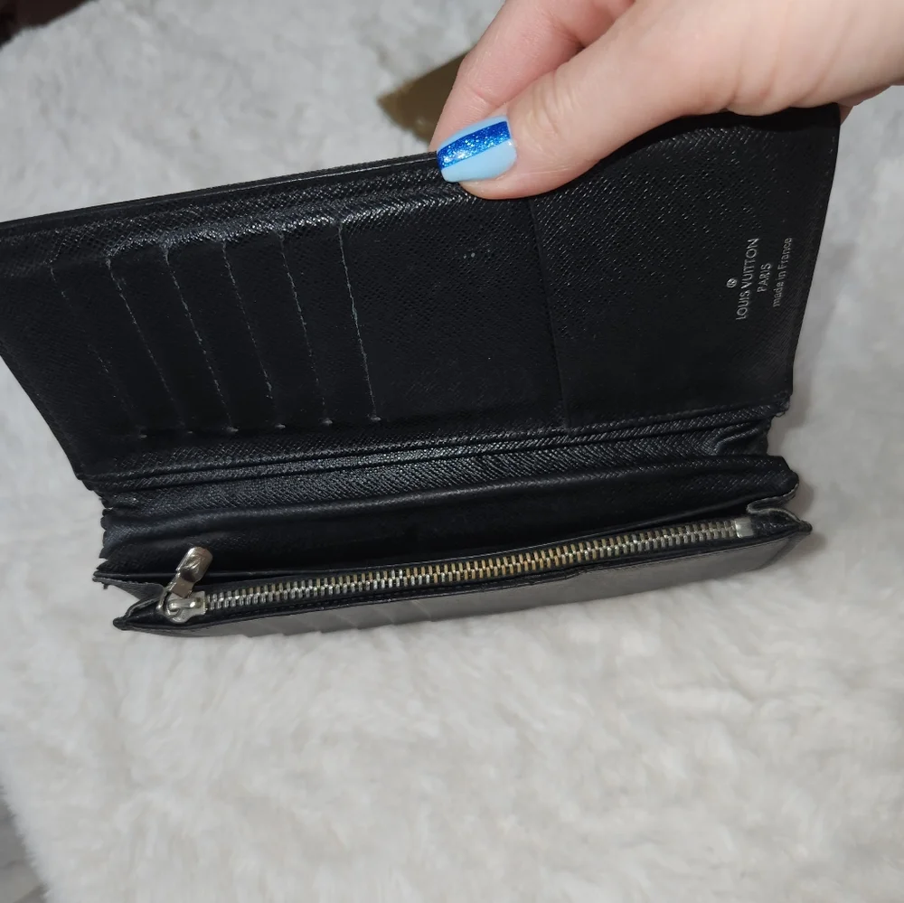 LOUIS VUITTON Portefeuille Brazza Long Wallet Damier Graphite w/ flaws